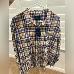 Men’s button down shirt - NWT